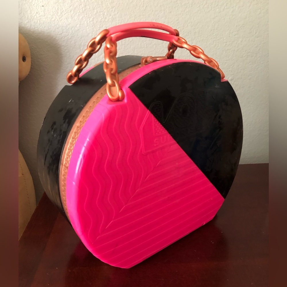 LOL SURPRISE HAIR BEAUTY SALON CARRYING CASE